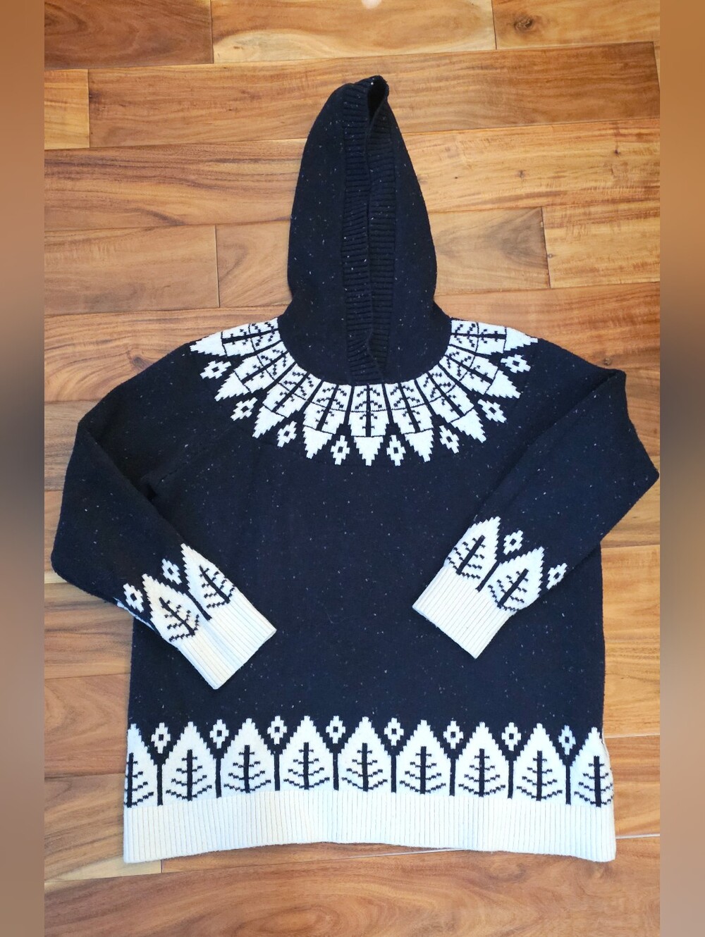 Women's Loft Plus Hooded Blue &White Fair Isle Snowflake Knit Sweater Size 20/22